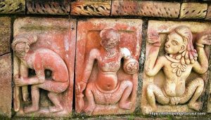 সোমপুর মহাবিহার [ Bottom of Central Shrine - Paharpur Buddhist Bihar ]